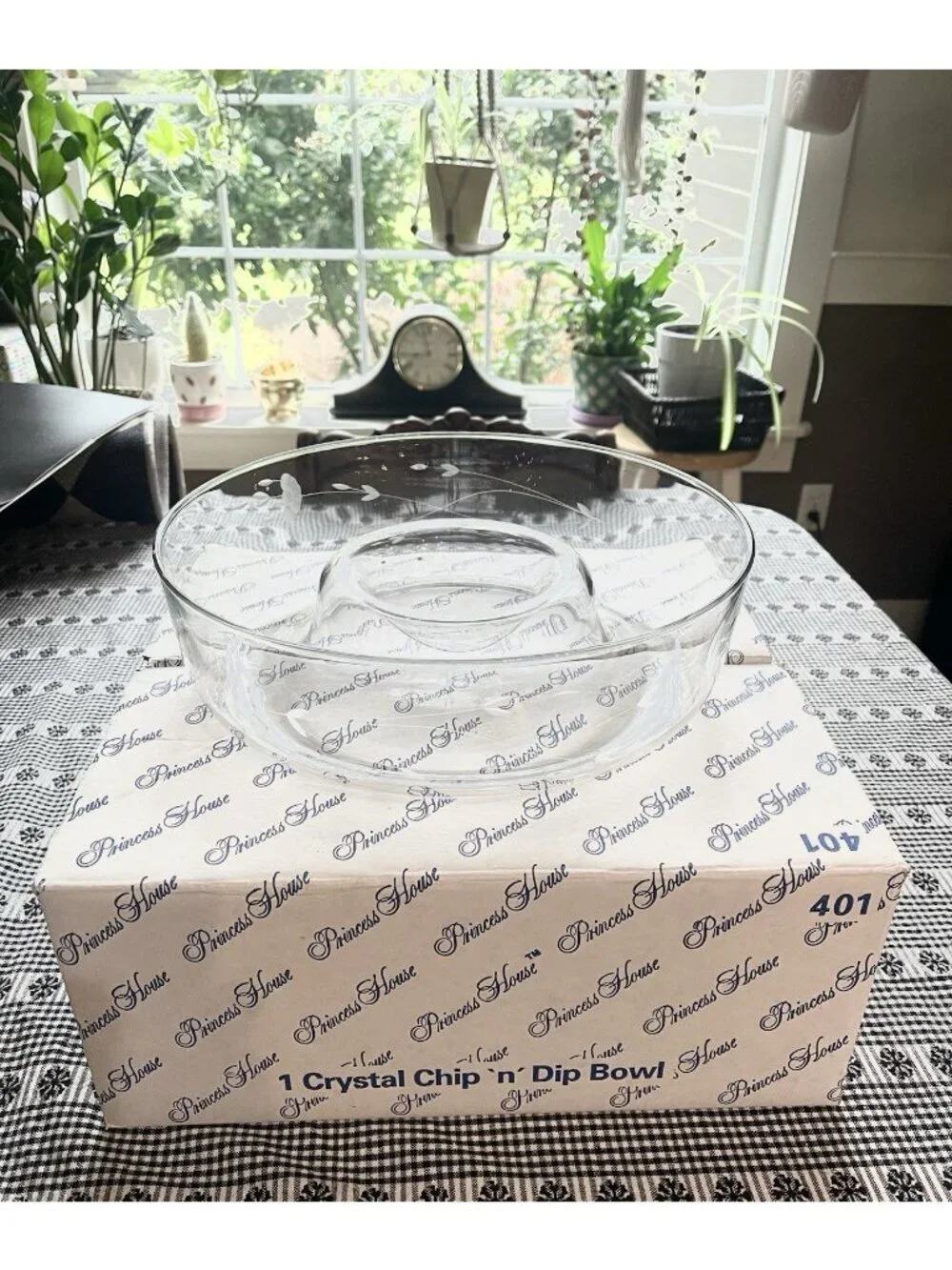 Large Etched Crystal Serving Bowl w Dip Well Veggies Chips Fruit 11.5” Elegant